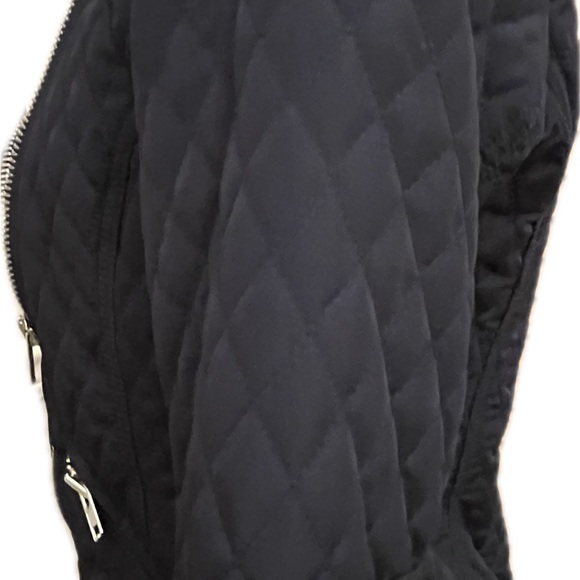 Quilted bomber jacket by TopShop. - Picture 3 of 4